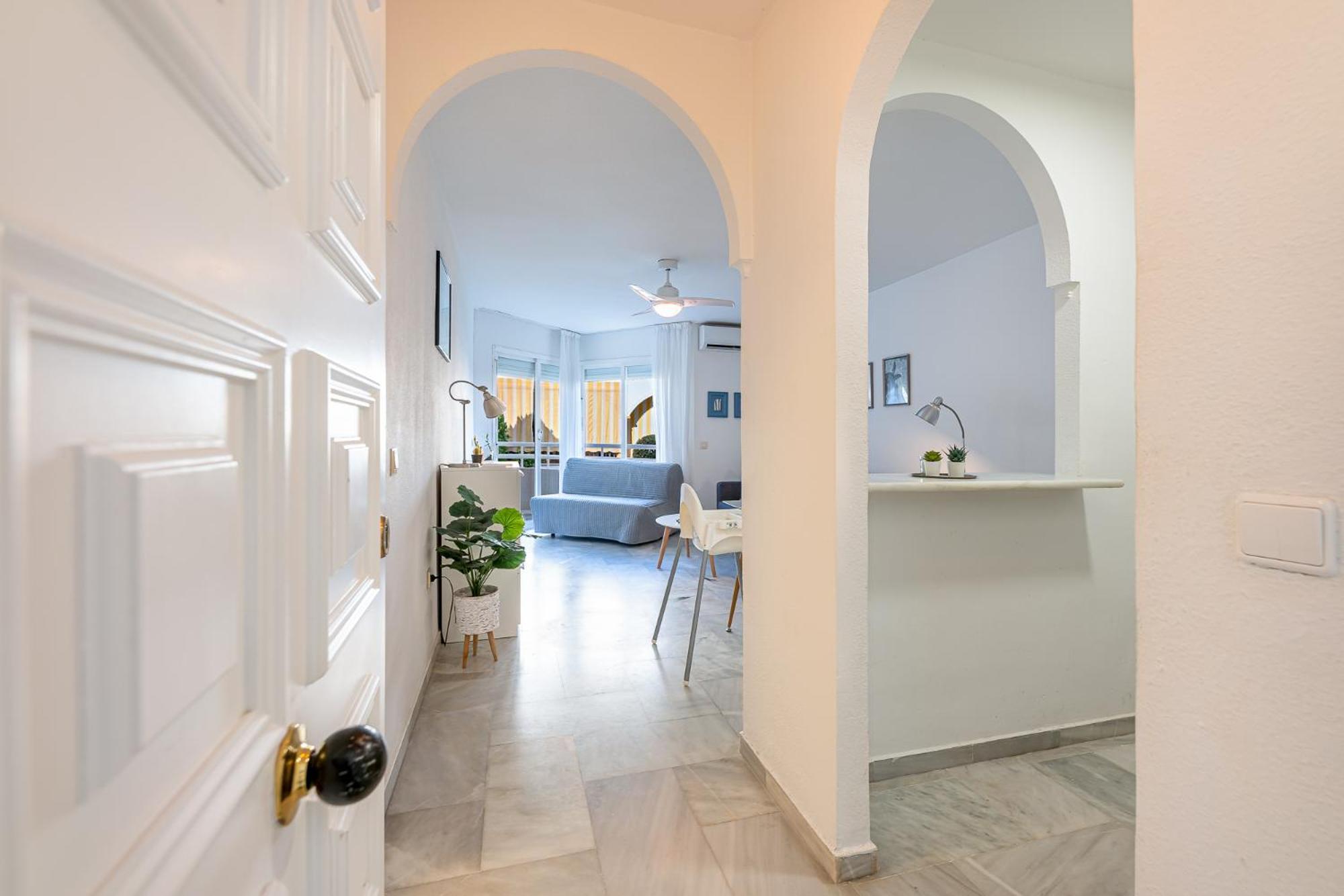Carihuela Torremolinos With Pool And Free Parking 5 M Beach Exterior photo