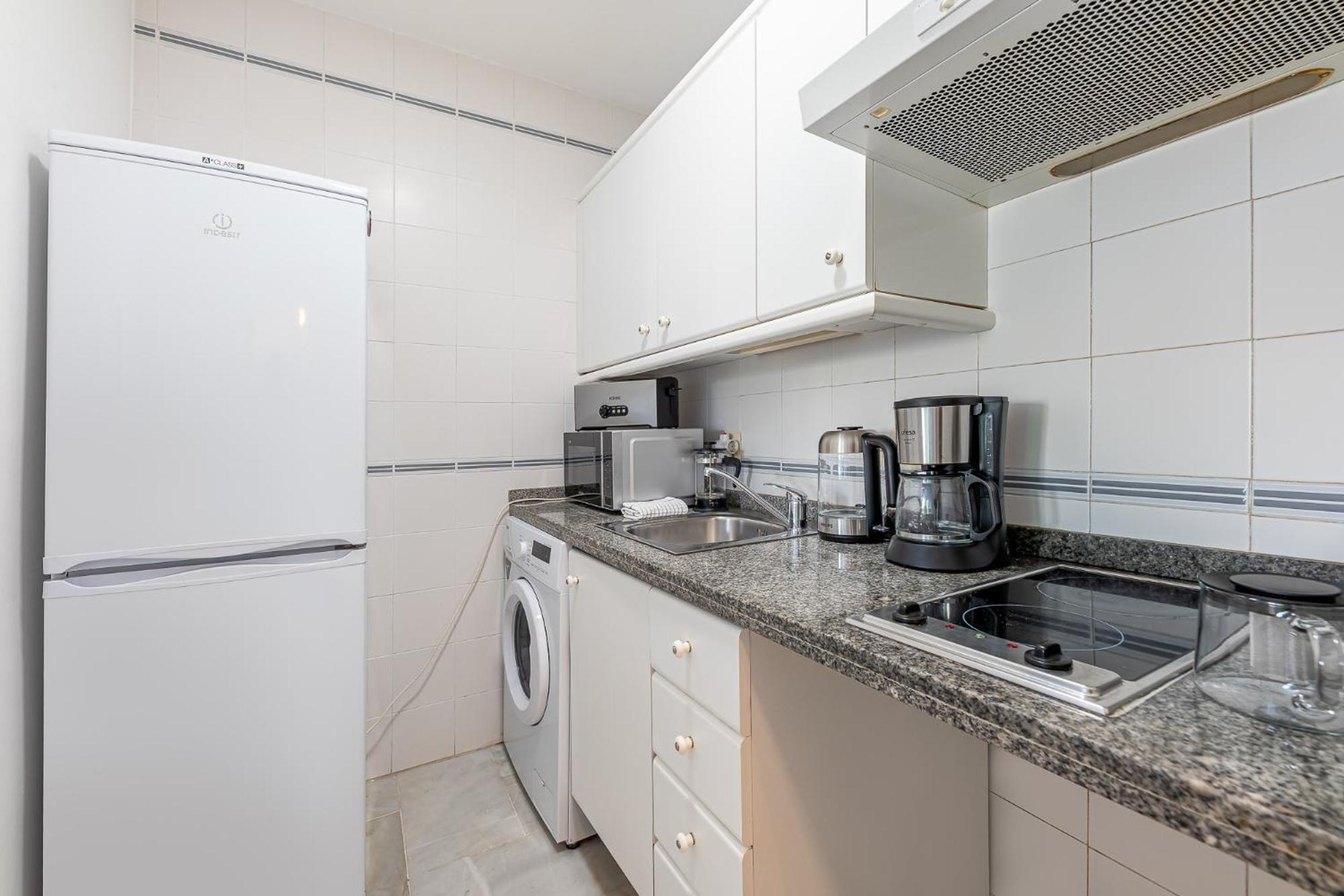 Carihuela Torremolinos With Pool And Free Parking 5 M Beach Exterior photo
