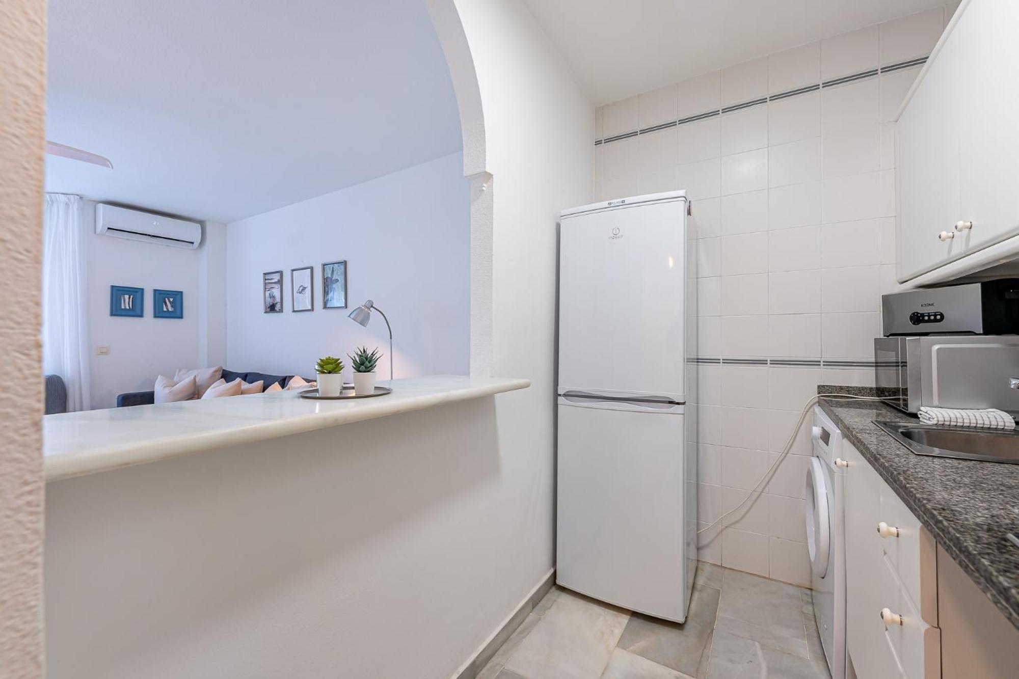Carihuela Torremolinos With Pool And Free Parking 5 M Beach Exterior photo
