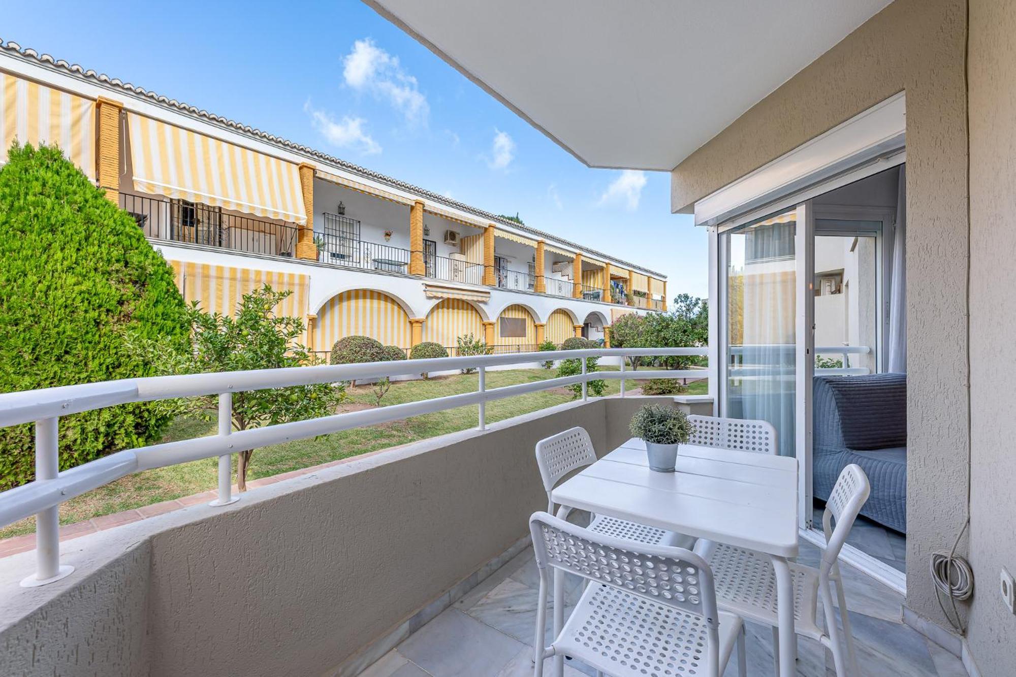 Carihuela Torremolinos With Pool And Free Parking 5 M Beach Exterior photo